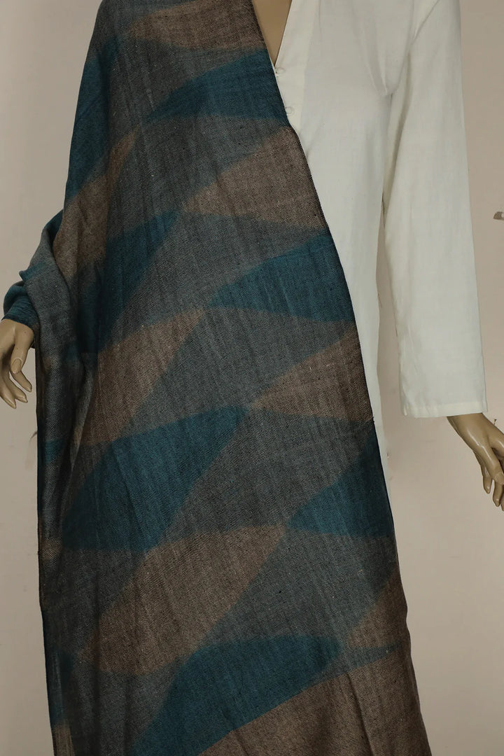 Woolen Stoles - Matkatus