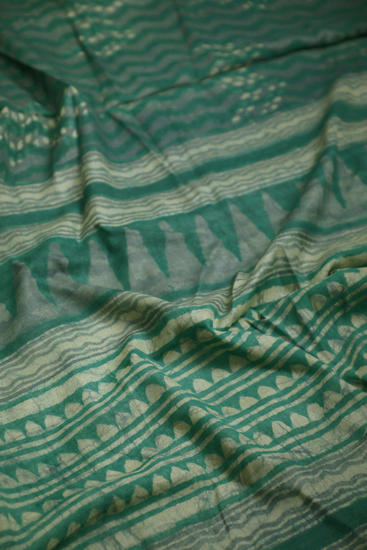 Tussar Sarees - Matkatus 