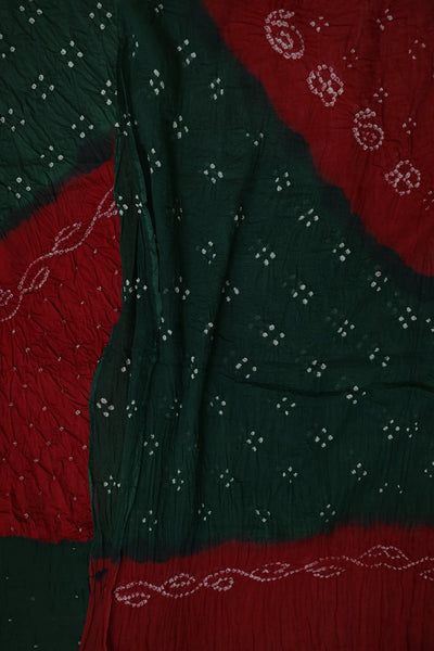 Unstitched Suits - Matkatus