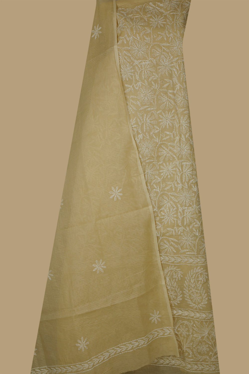 Emboridered Top & Dupattas - Matkatus 