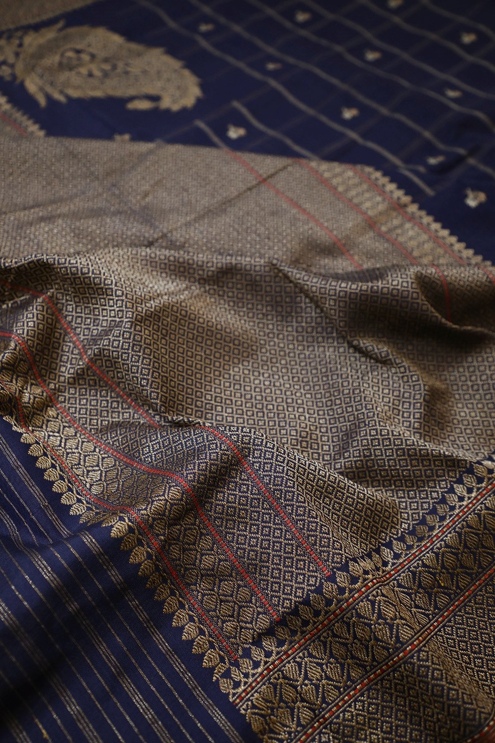 Handwoven Silk - Matkatus 