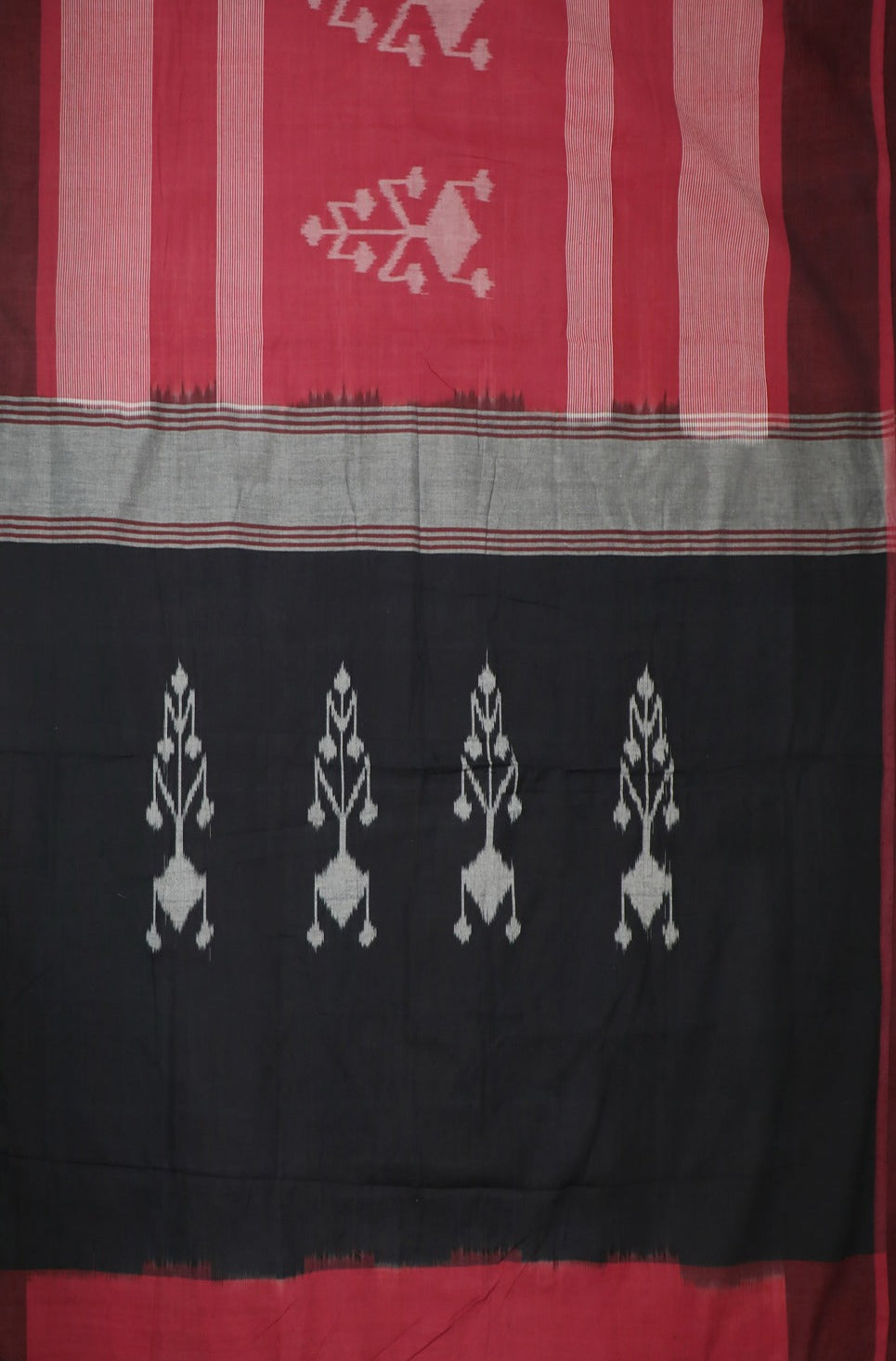 Pochampally Sarees - Matkatus 