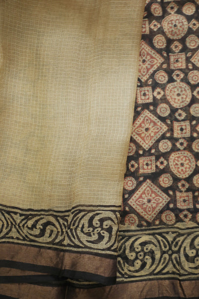 Sarees - Matkatus