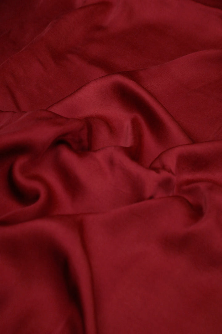 Silk Fabrics - Matkatus