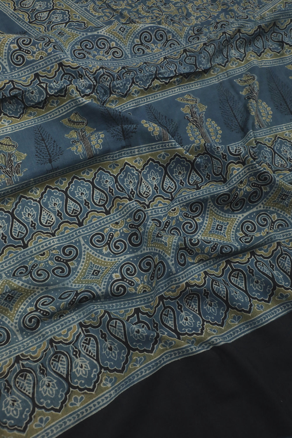 Ajrak Mul Cotton Saree - Matkatus