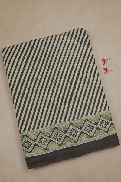 Ajrak Mul Cotton Saree - Matkatus