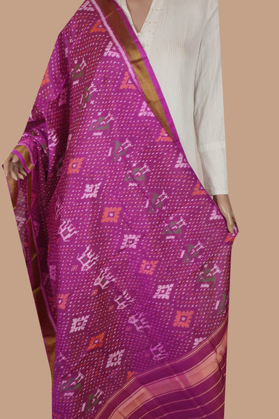 Patola Ikat Dupatta = Matkatus