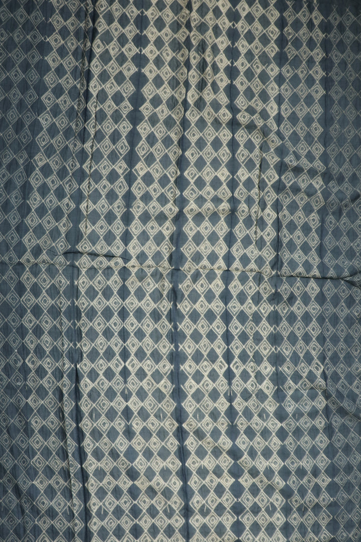 Unsticthed suits - Matkatus